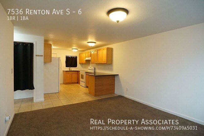 Building Photo - 7536 Renton Ave S