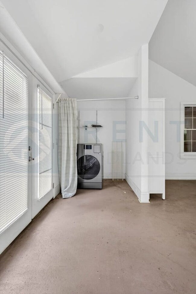 Building Photo - Find Your Home in Cayce
