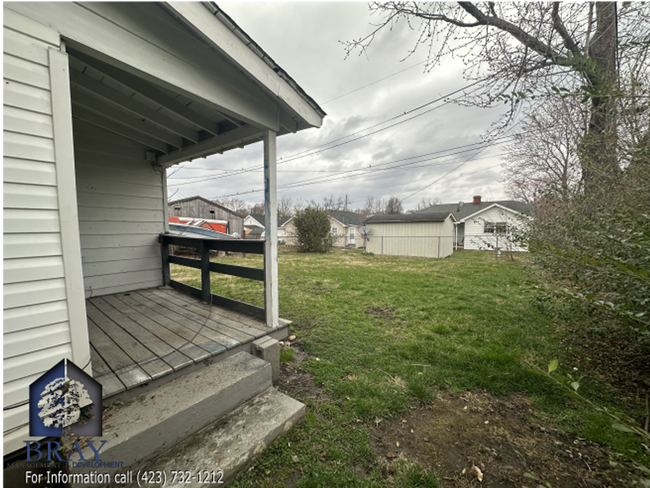 Building Photo - Fully Renovated 2 Bedroom Home in the Heart of Kingsport