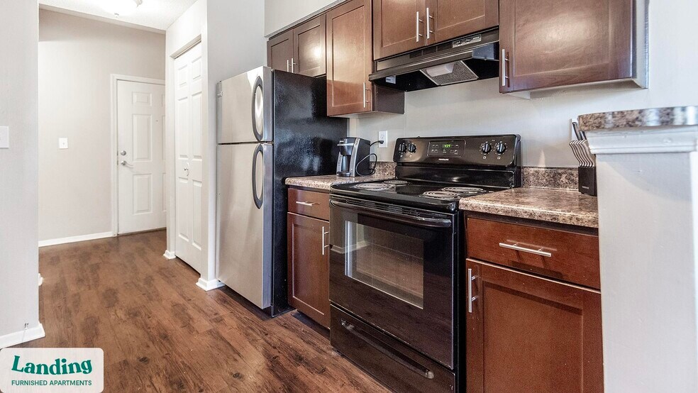 Building Photo - 7865 Grove Ct W