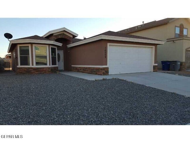 Building Photo - 14552 Spanish Point Dr