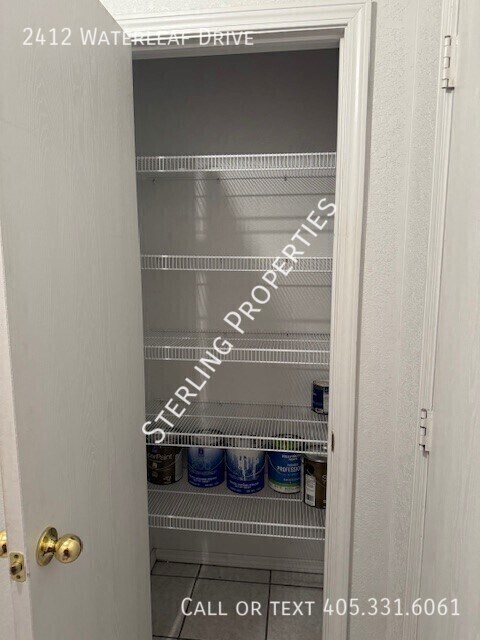 Building Photo - 2412 Waterleaf Dr