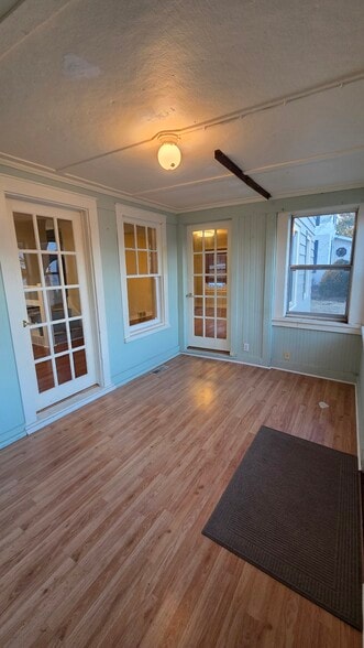 Building Photo - 120 N Harrison St