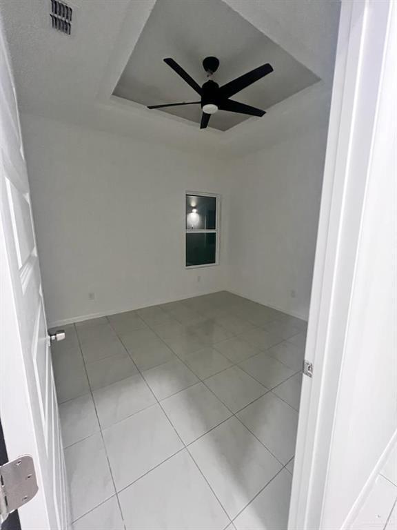 Building Photo - 10 S Yankton St