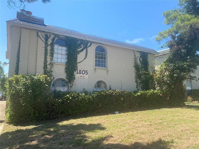 Building Photo - 1805 Roman Rd