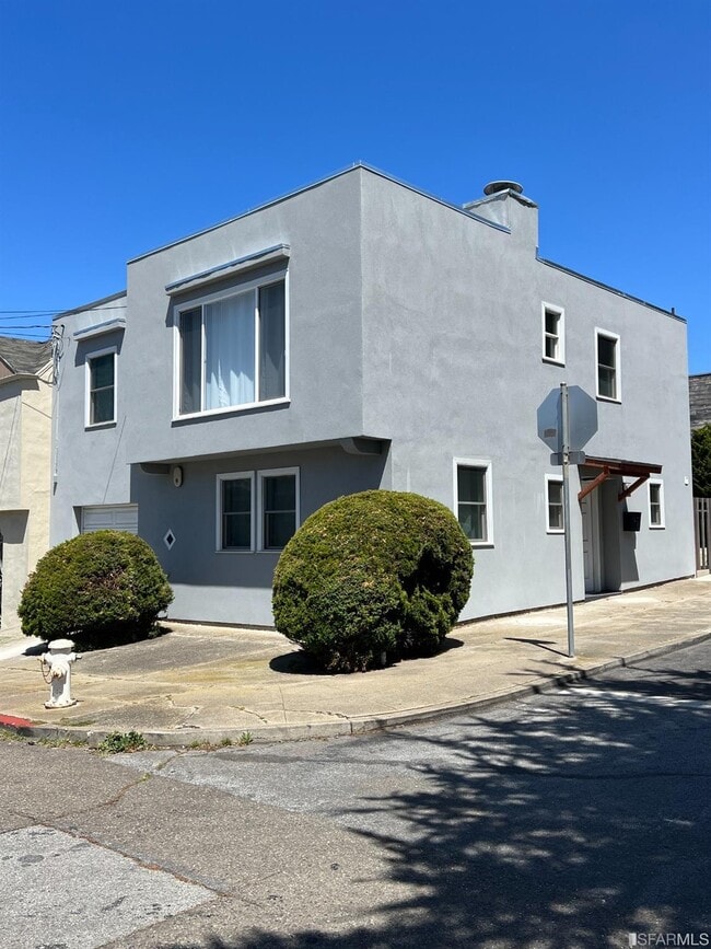 Primary Photo - 450 Palmetto Ave