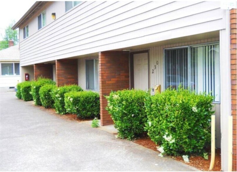 Building Photo - 230 NW 15th St