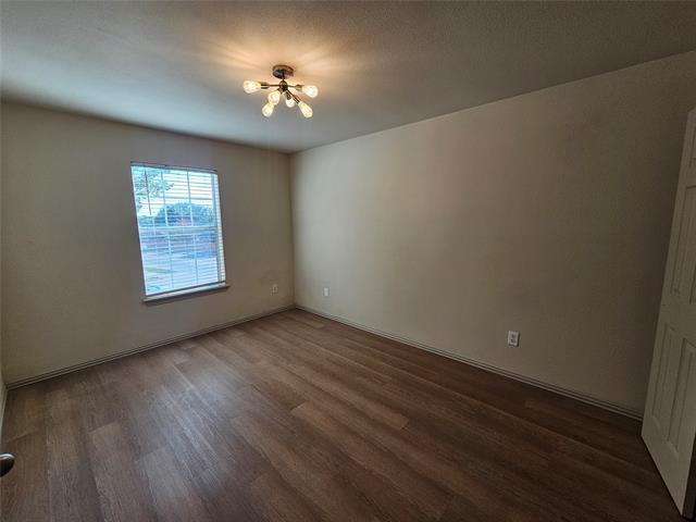 Building Photo - 393 Ivan Dr