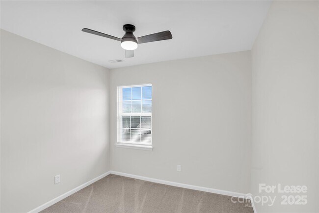 Building Photo - 12915 Deaton Hill Dr