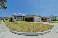 Building Photo - PARTIALLY REMODELED, CHARMING & BRIGHT HOME ON A LARGE CORNER LOT W/ FRONT PORCH, LARGE FRONT LAW...