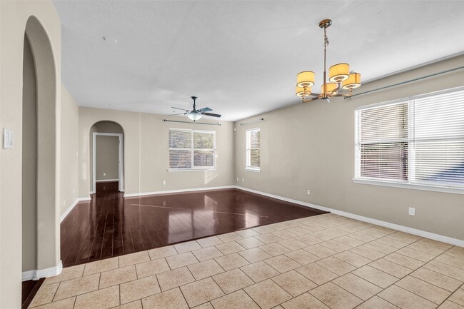 Building Photo - 3643 Rocky Ledge Ln