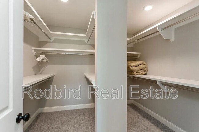 Building Photo - 1441 14th Ave S