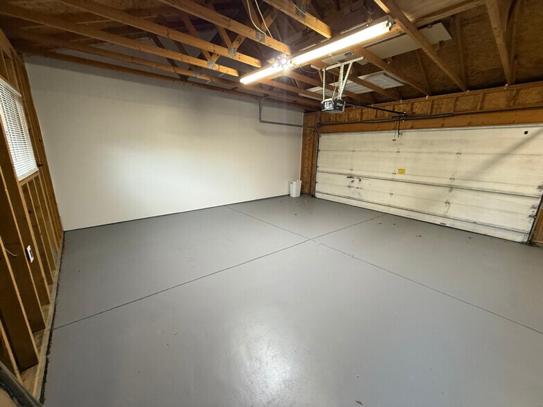 Building Photo - 5380 S Prescott St