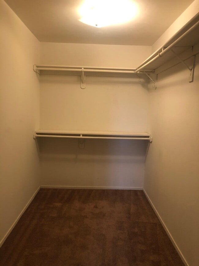 Building Photo - 21163 Conklin Blvd