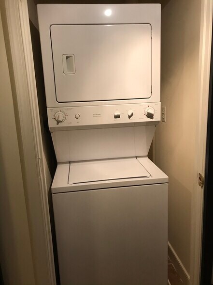 washer & dryers - 631 D St NW