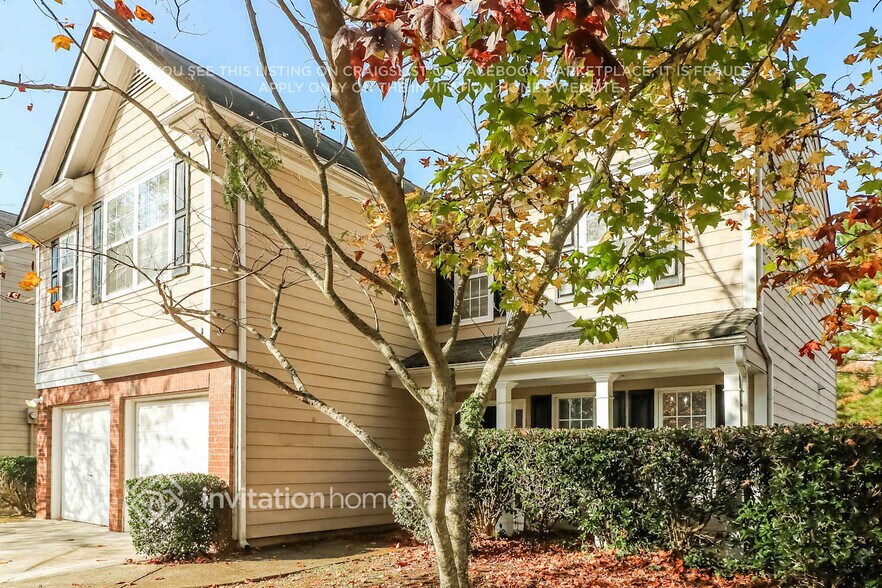 Building Photo - 8320 Somerset Way