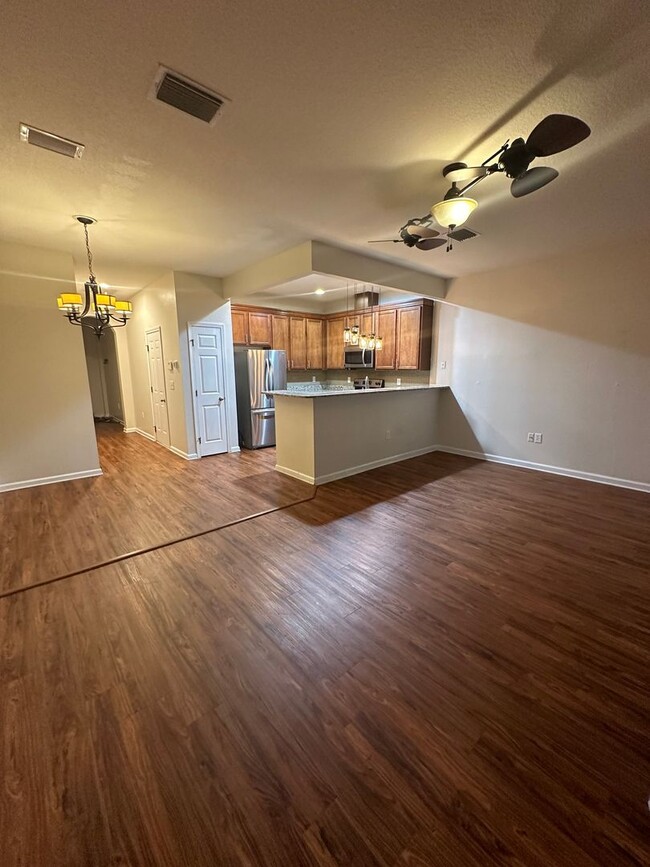 Building Photo - Verano at Bartram Park, Townhouse in Popul...