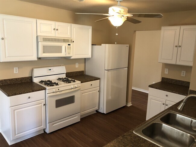 Building Photo - 16115 Speyburn Ct