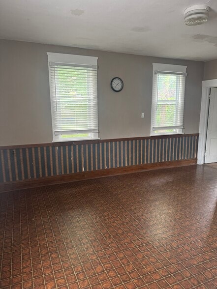 Kitchen - 1918 E 123rd St