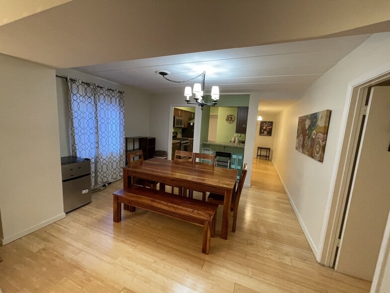 Building Photo - 5 Bayard Rd