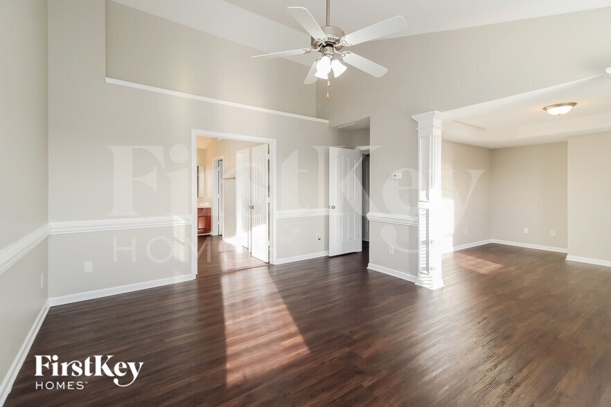 Building Photo - 124 Fining Court