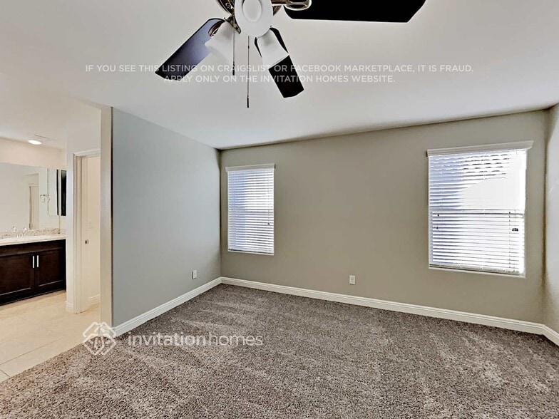 Building Photo - 5029 S Chassis