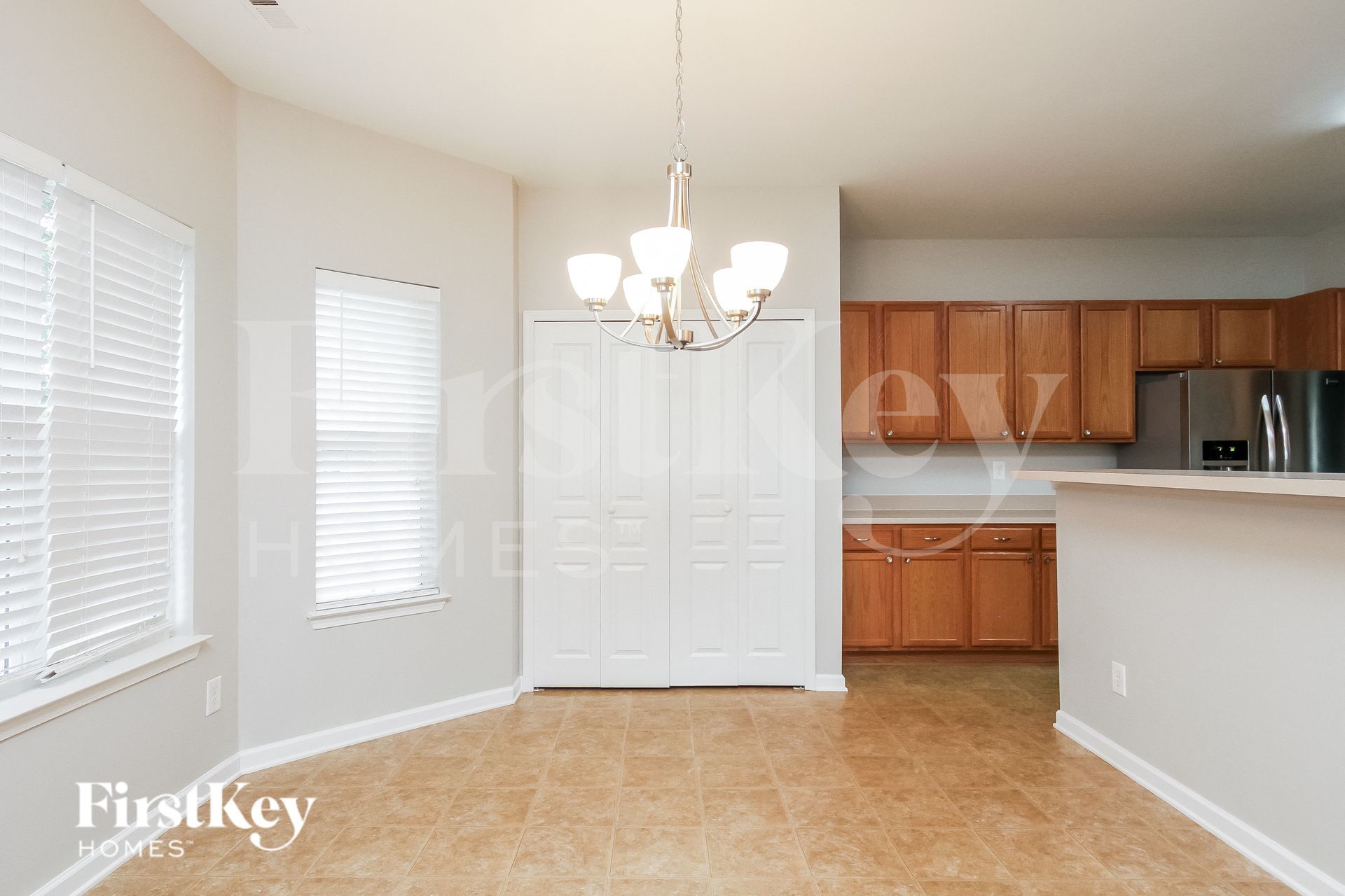 Building Photo - 10519 Meadow Crossing Ln