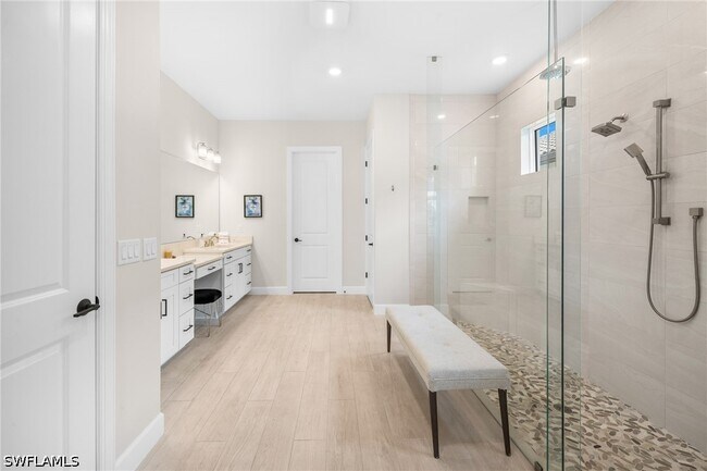 Building Photo - 17489 Aquila Ct