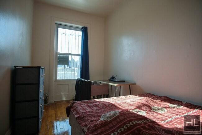 Building Photo - 1 Bedroom in Harlem