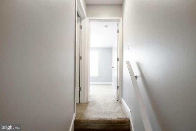 Building Photo - 1940 N Gratz St