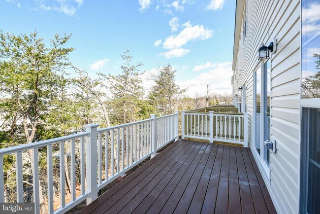 Building Photo - 4513 Ryelan Dr