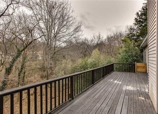 Building Photo - Charming 3 Bedroom Nashville Home with Pristine Hardwood Floors & 3 Full Baths!