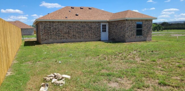 Building Photo - 7884 Palma De Micharos Dr
