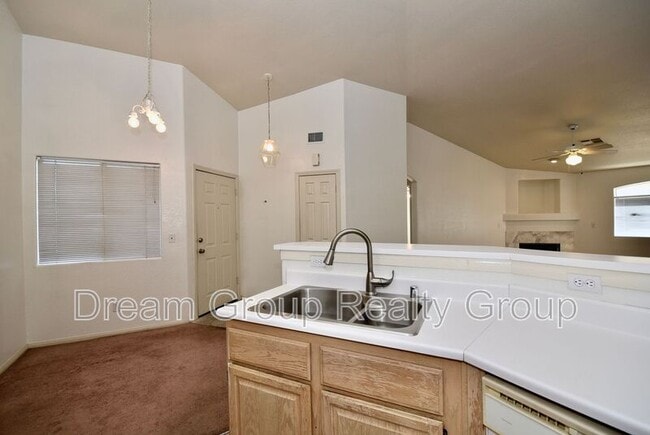 Building Photo - 3320 S Fort Apache Rd