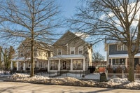 Building Photo - 2421 Franklin St NE