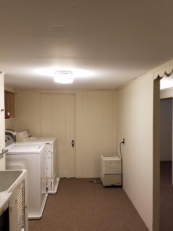 Building Photo - 36 Bonad Rd