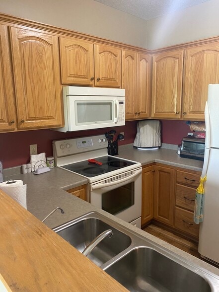 Building Photo - 2154 Willow Trail