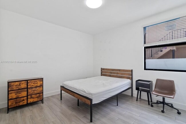 Building Photo - 1544 NW 59th St