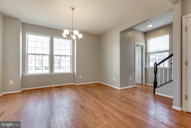 Building Photo - 1038 Ironwood Ln