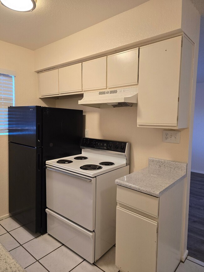 Building Photo - Randolph Place Apartments