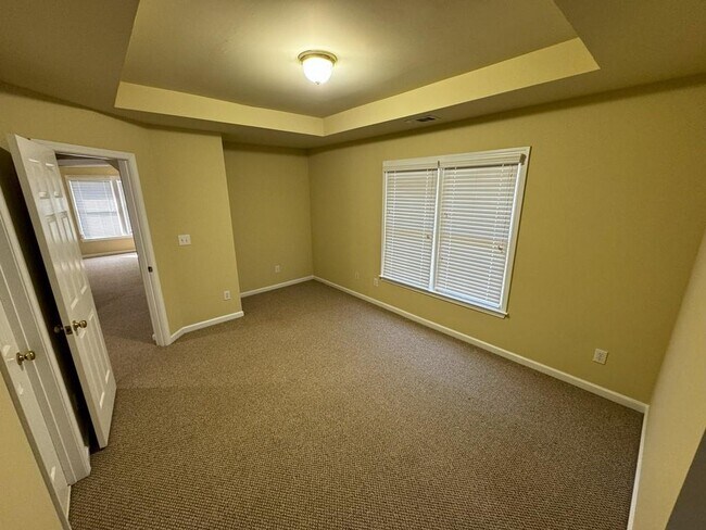 Building Photo - 2620 Springmonte Pl