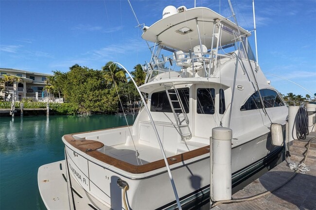 Building Photo - 232 W Seaview Dr