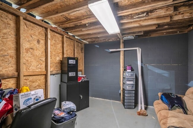 Building Photo - 1409 Buffalo Rd