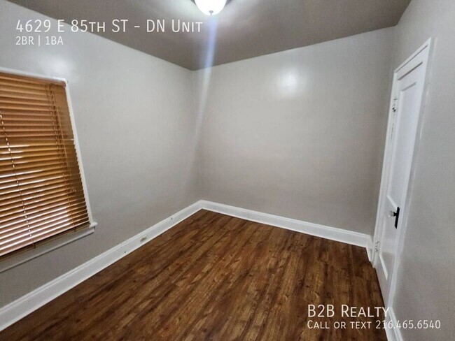 Building Photo - 4629 E 85th St
