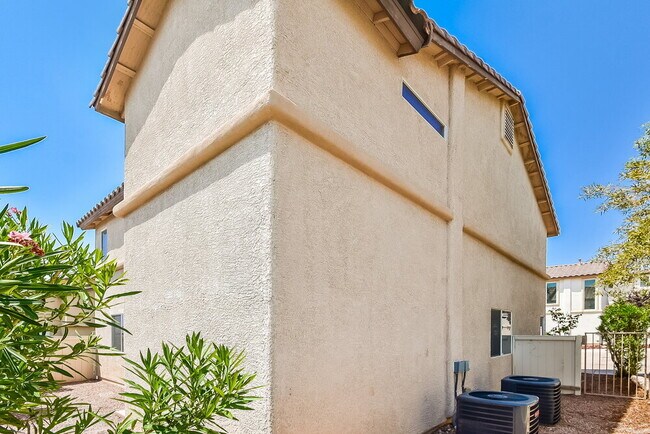 Building Photo - 10424 Concetta Ave