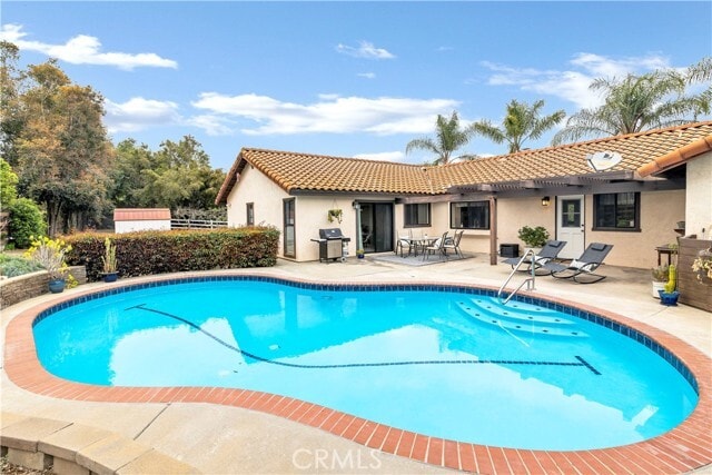 Building Photo - 1028 Capra Way