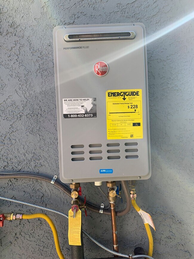 Building Photo - 20747 Stephanie Dr