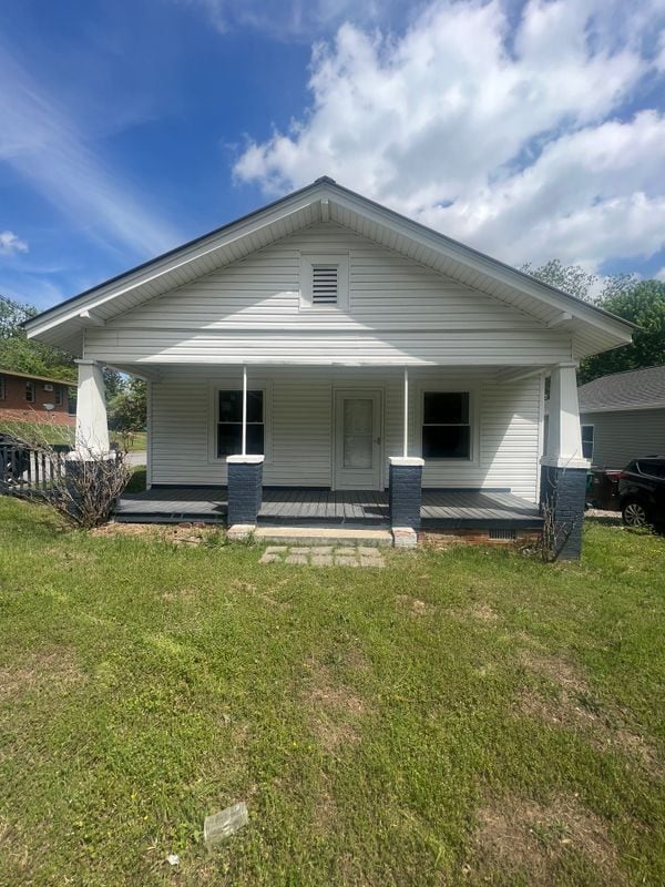 Primary Photo - 412 Barker Ave