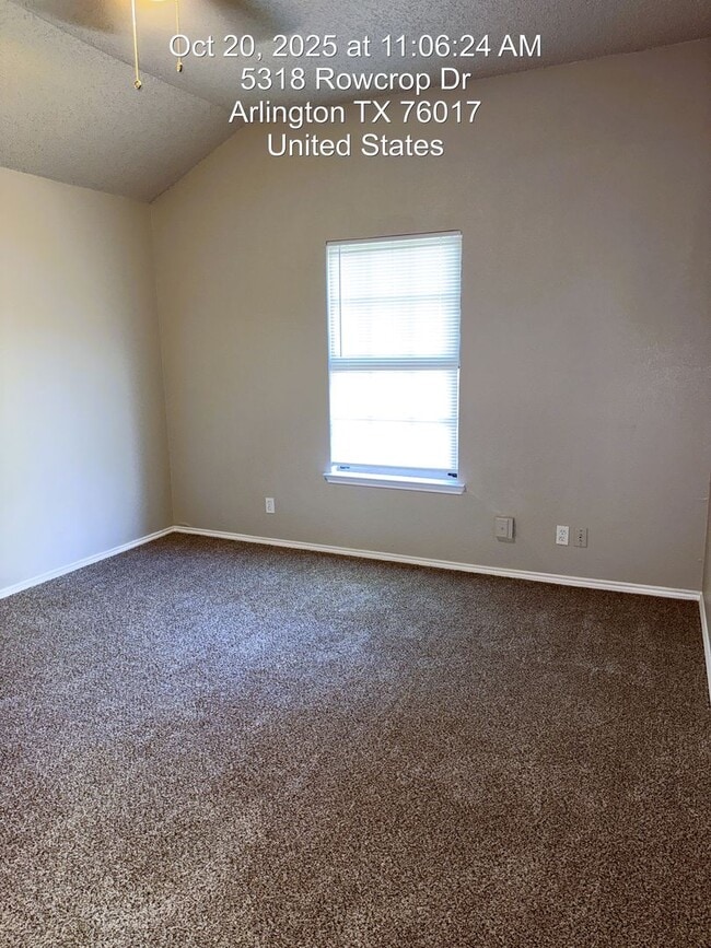 Building Photo - 5318 Rowcrop Dr