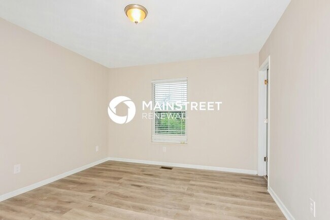 Building Photo - 3 Bedroom Pet-Friendly Home in Fenton, MO with Main Street Renewal